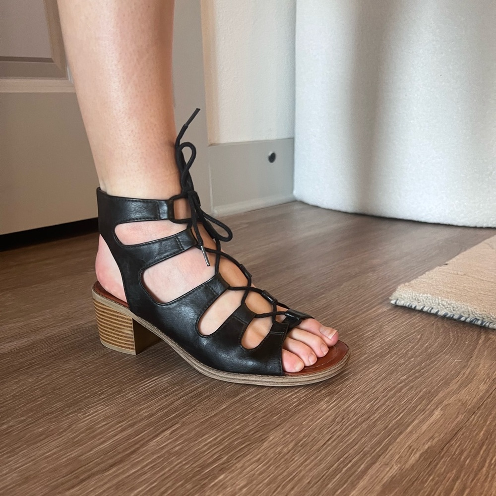 PacSun Lace-Up Block Heel Sandals
